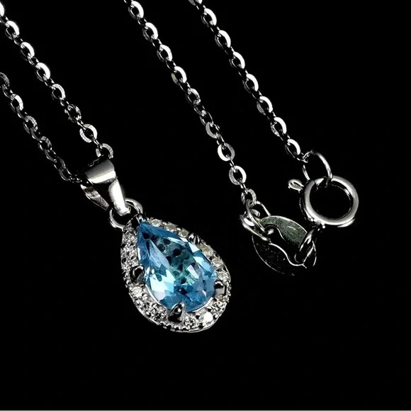 Set!! Elegant Natural Swiss Blue Topaz Pendant & Earrings in 925 Sterling Silver - Picture 8 of 11